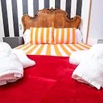 מלון Lemon & Guesthome גרנדה