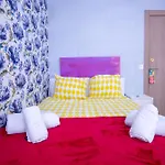 Lemon & Guesthome מלון *